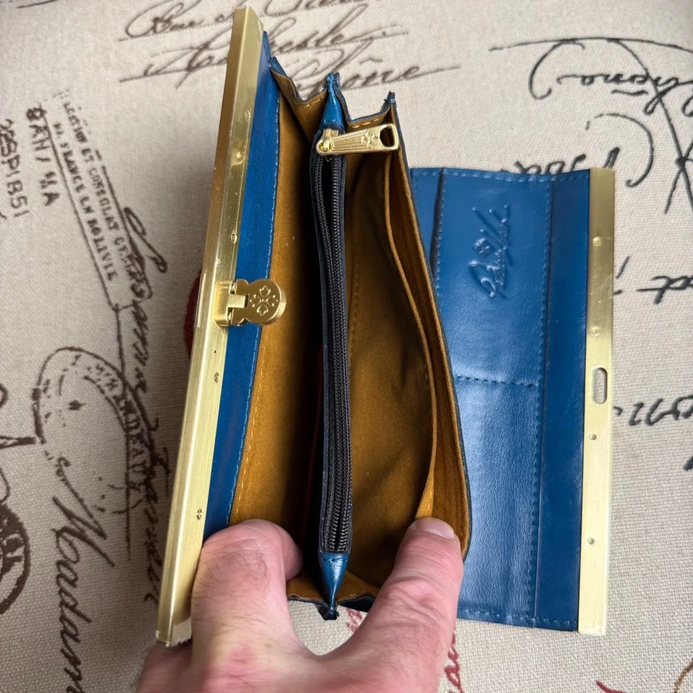 Patricia Nash Blue Floral Batik Leather Frame Wallet Gold Tone Clasp Clutch